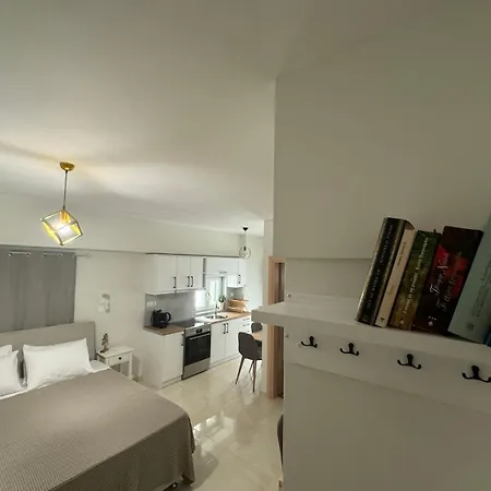 Moretti * Гитион